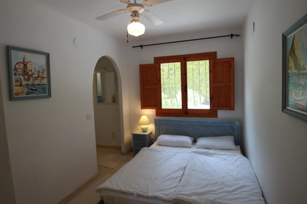 Chrisuli - Well Furnished Villa With Panoramic Views In Moraira Ruang foto