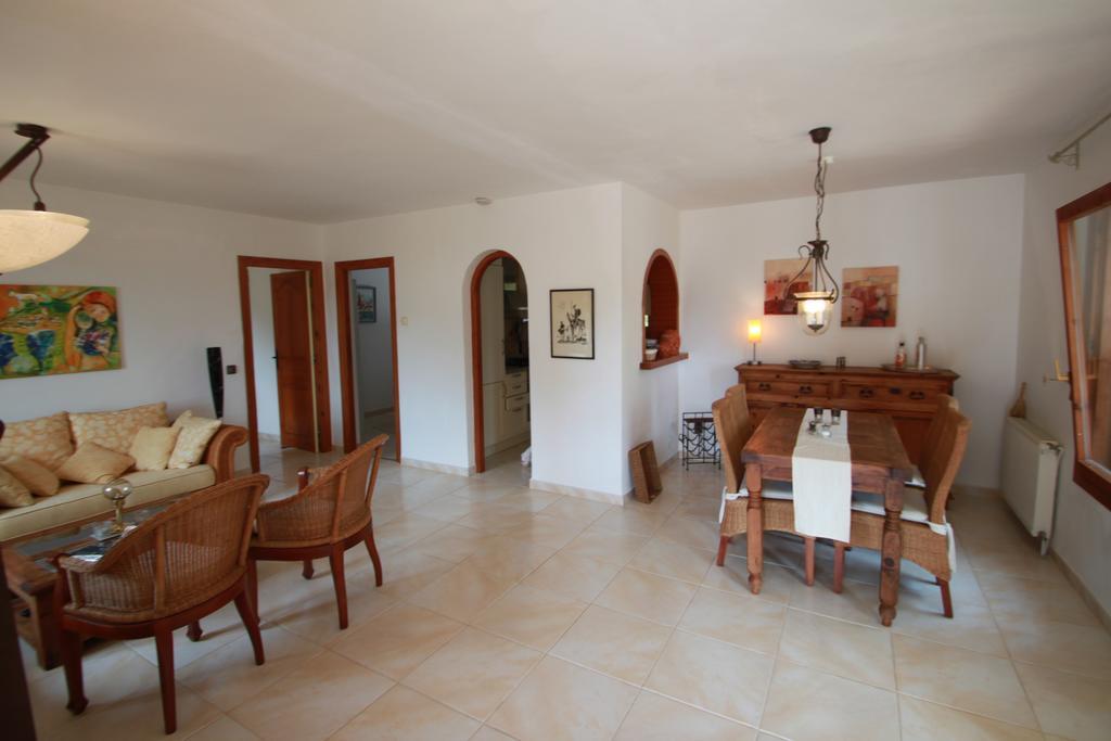 Chrisuli - Well Furnished Villa With Panoramic Views In Moraira Ruang foto